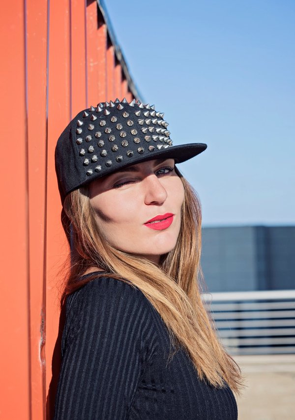 Quelle est la meilleure manière de porter des jupes à sequins pendant la saison des fêtes?